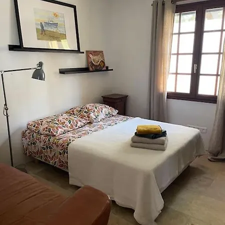 Holiday home Les Cigales De Quentin La Poterie