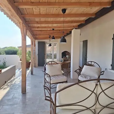 Holiday home Les Cigales De Quentin La Poterie Saint-Quentin-la-Poterie