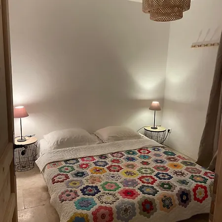 Les Cigales De Quentin La Poterie Holiday home Saint-Quentin-la-Poterie