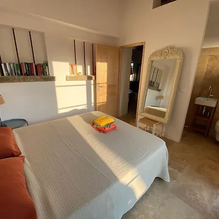 Holiday home Les Cigales De Quentin La Poterie Saint-Quentin-la-Poterie